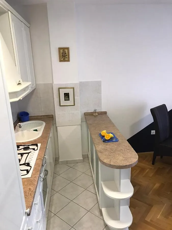 Apartman Jumic Malinska 0*,  Croatia